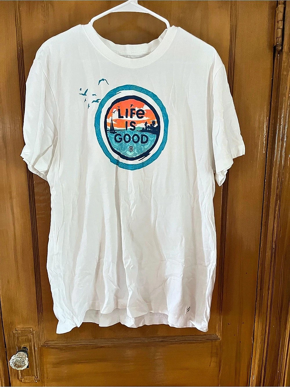 Life is Good Crusher Tee Sailboat Sunset Graphic Tee White L